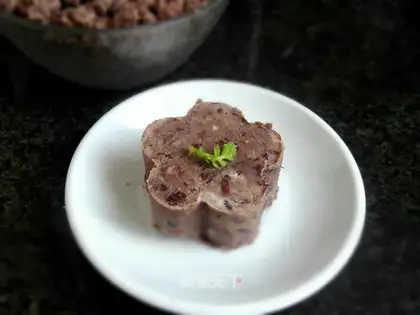 Homemade red bean sand