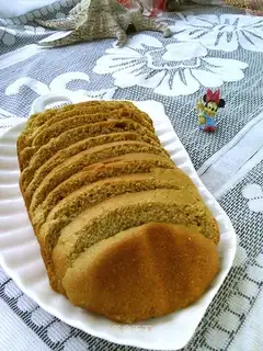 Red sugar and black wheat bread