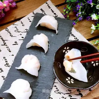Crystal shrimp dumplings