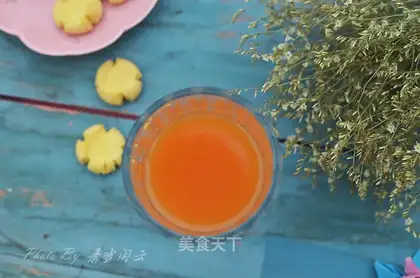 Carrot apple juice