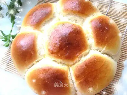 A red bean bread