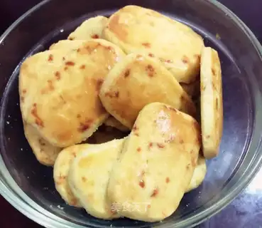 Cheese crackers