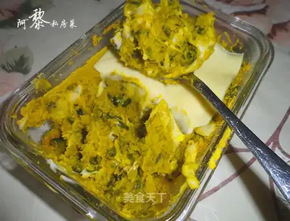 Cheese and pumpkin mud