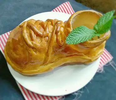 Big boot bread