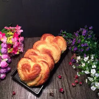Heart-shaped coconut bread
