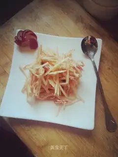 A salad for apple silk