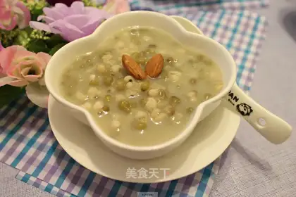 Green bean soup