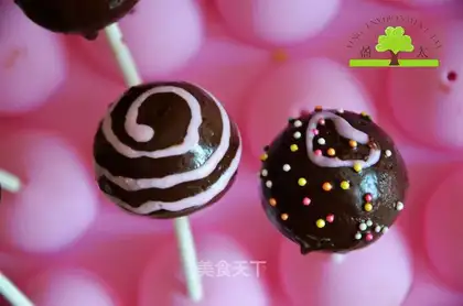 Lollipop cake