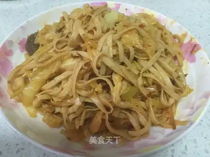 Spicy vegetable noodles