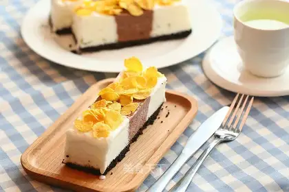 Double ice cream cake