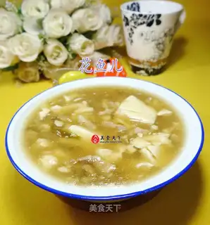 Squeeze the raisins and tofu