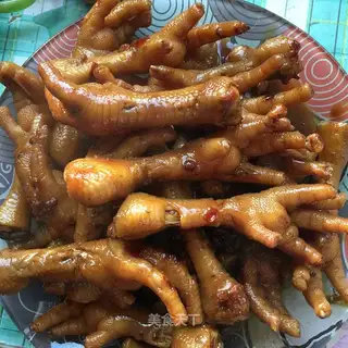 The hawk claw