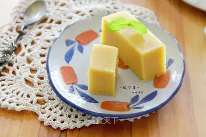 Sweet pea yellow