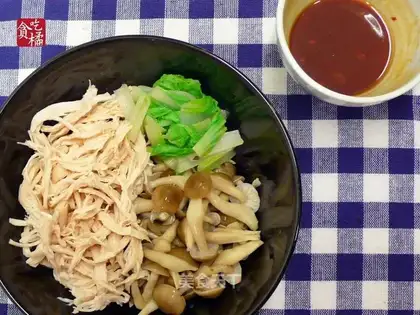 Soybean oil chicken silk salad
