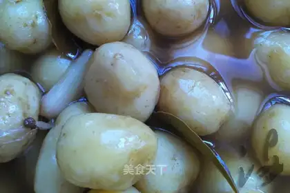 Five fragrance potato eggs