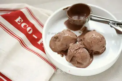 Black chocolate ice cream