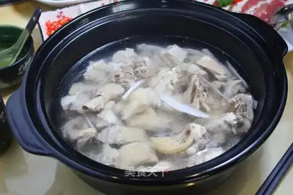 Hainan Coconut chicken soup