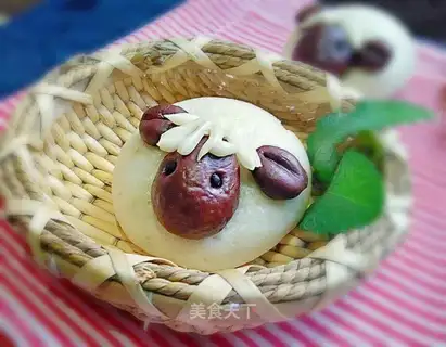 Sheep and dates