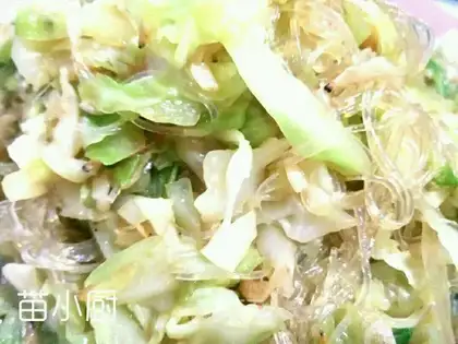 Shrimp-covered cabbage fan