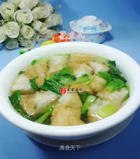 Soup with greasy sauce
