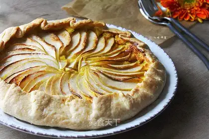 Almond Apple Tower