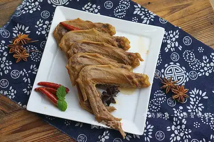 The wine duck wings