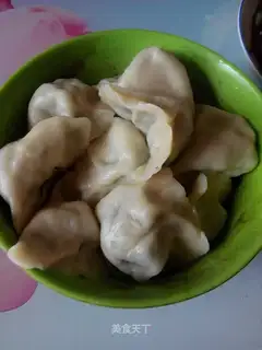 Cream egg dumplings
