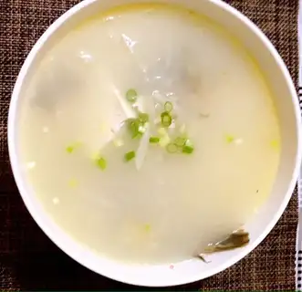 Squid bean radish soup