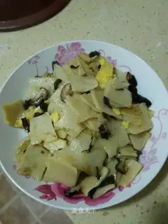 Fried noodles