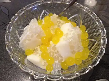 Coconut rice cake