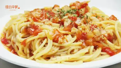 Spaghetti cheese sauce