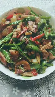 Farmer's little fried meat