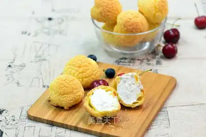 Pineapple puff