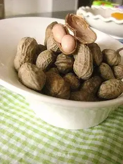 Salt-water peanuts