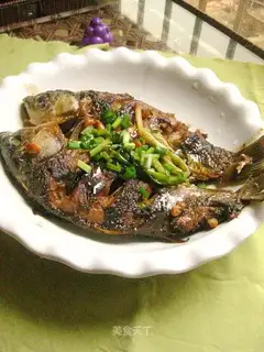 Red-burned mackerel