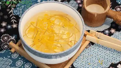 Gold and silver tea