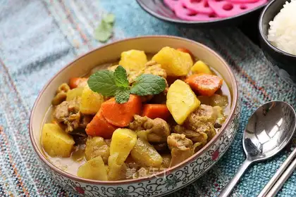 Coconut curry chicken