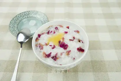 Rose porridge