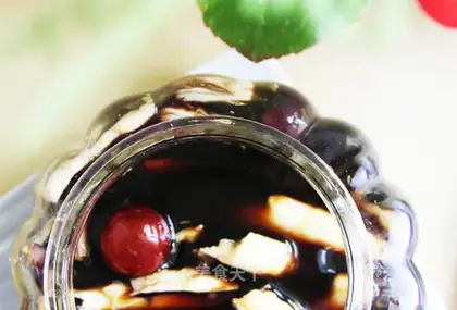 Plum-cup