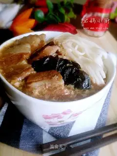 Old Peking's noodles