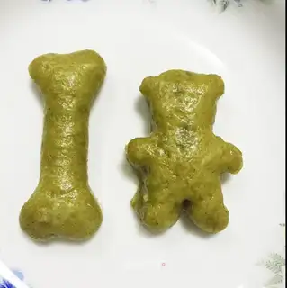 Spinach buns