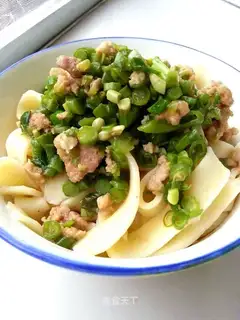 Corn pasta