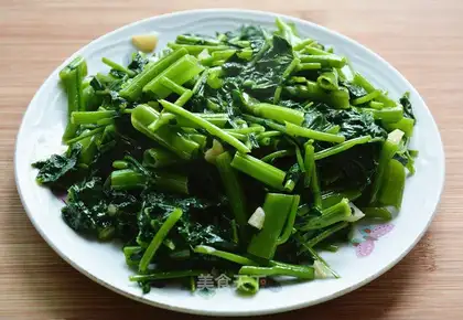 Garlic cabbage