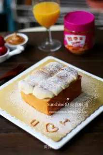 Peanut butter banana toast box