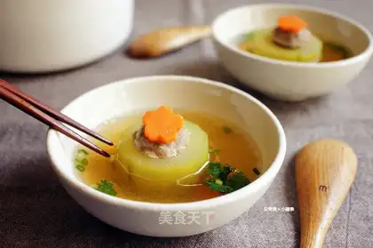Big cucumber broth