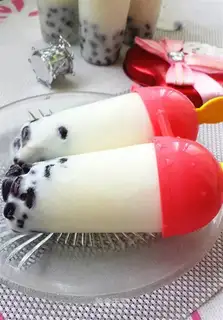 Yogurt bean popsicle