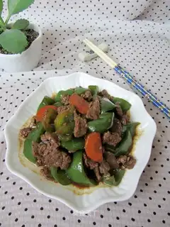 Pyramid beef