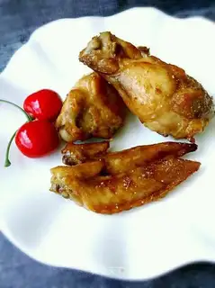 Soy sauce on the wings