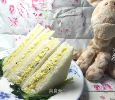 Egg sandwich