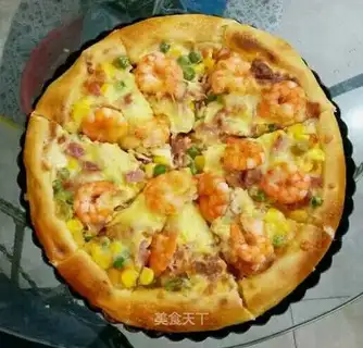 Shrimp bacon pizza
